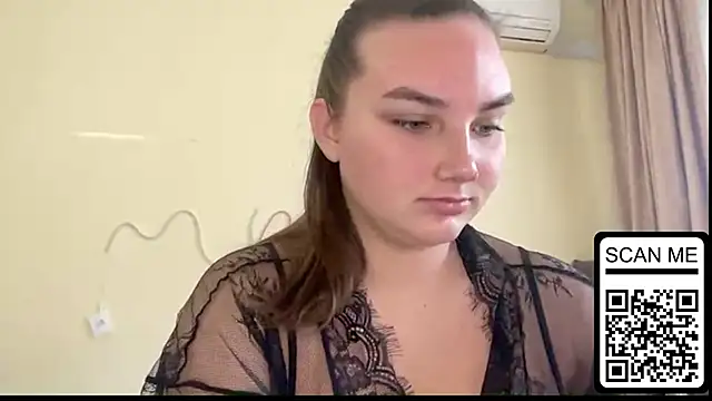 Dreamyblushfairy online show from 09-21-25, 02:19