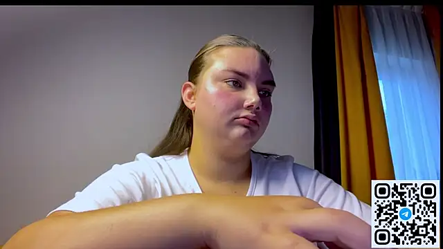 Dreamyblushfairy online show from 07-27-26, 02:46