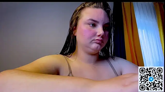 Dreamyblushfairy online show from 07-28-26, 02:13