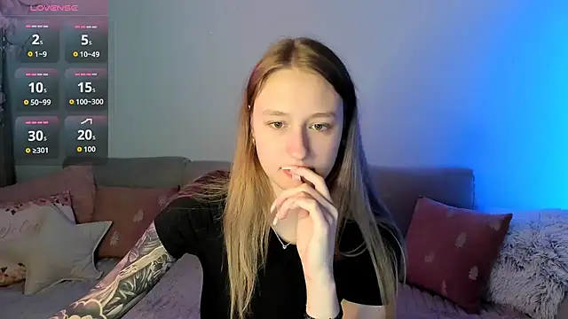 Haley Vixen online show from 05-25-26, 08:09