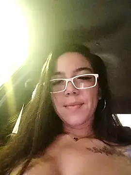 Snapshot of StarSex22 chatting on 01-21-25, 08:43 StarSex22 online show from 01-21-25, 08:43