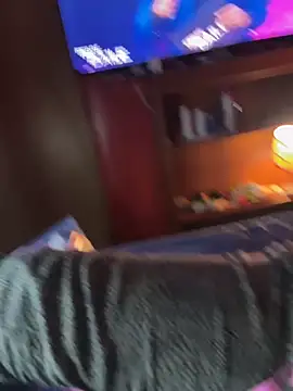 Snapshot of Gaby_kat chatting on 11-20-25, 02:45 Gaby kat online show from 11-20-25, 02:45