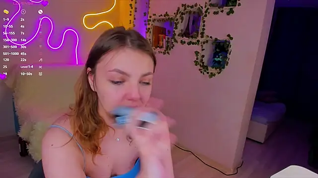 Snapshot of RobertAndLinela chatting on 01-07-25, 11:03 RobertAndLinela online show from 01-07-25, 11:03