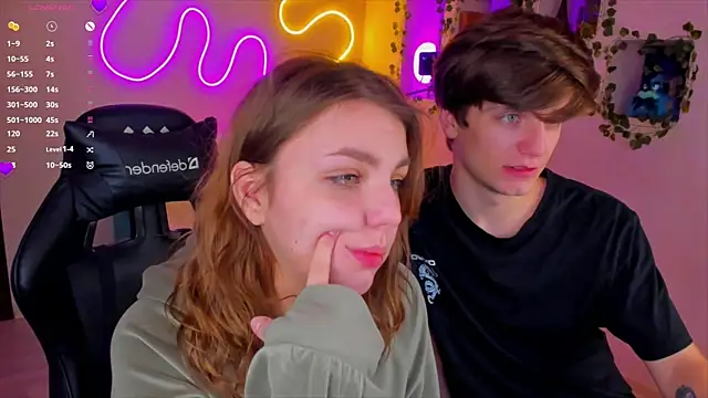 Snapshot of RobertAndLinela chatting on 01-10-25, 05:26 RobertAndLinela online show from 01-10-25, 05:26