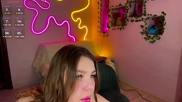 Snapshot of RobertAndLinela chatting on 02-13-25, 07:31 RobertAndLinela online show from 02-13-25, 07:31