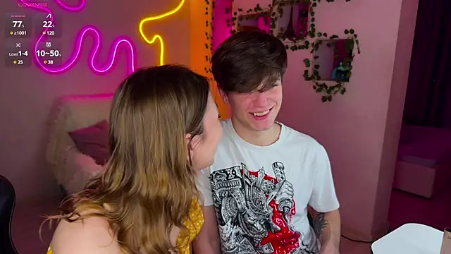 Snapshot of RobertAndLinela chatting on 02-21-25, 10:59 RobertAndLinela online show from 02-21-25, 10:59