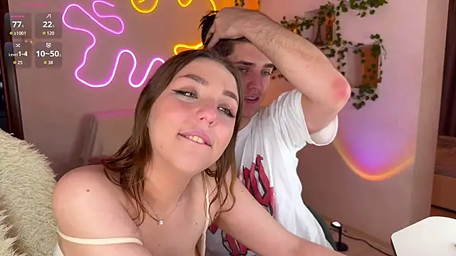 Snapshot of RobertAndLinela chatting on 09-20-25, 02:12 RobertAndLinela online show from 09-20-25, 02:12