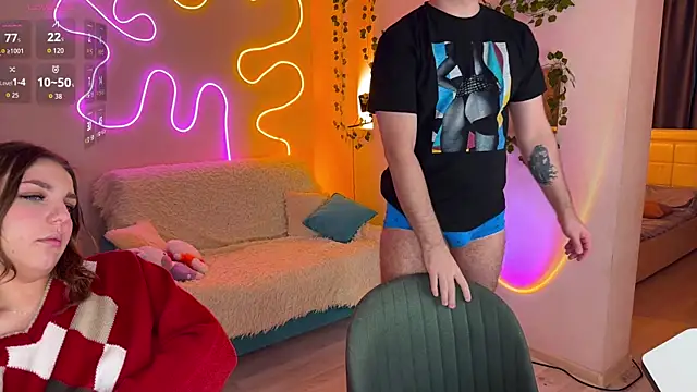 Snapshot of RobertAndLinela chatting on 11-08-25, 01:55 RobertAndLinela online show from 11-08-25, 01:55