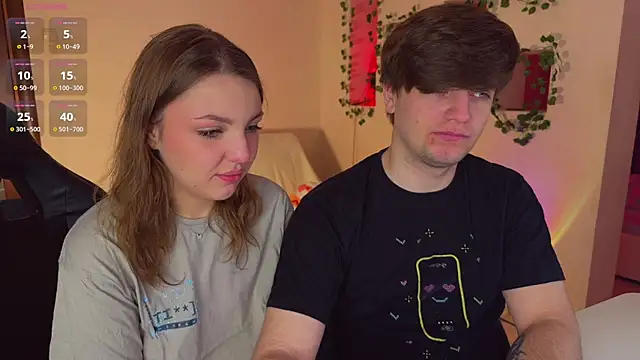 Snapshot of RobertAndLinela chatting on 02-13-26, 10:00 RobertAndLinela online show from 02-13-26, 10:00