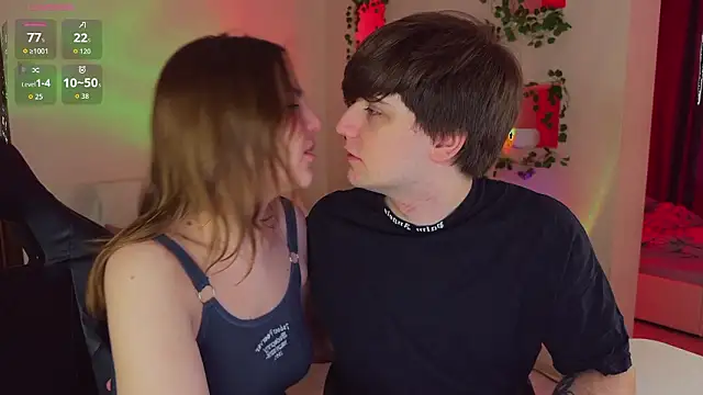 Snapshot of RobertAndLinela chatting on 03-05-26, 10:22 RobertAndLinela online show from 03-05-26, 10:22