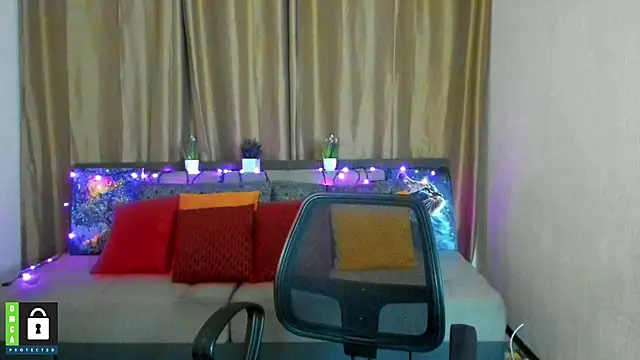 Arianasweety23 online show from 01-17-25, 06:26