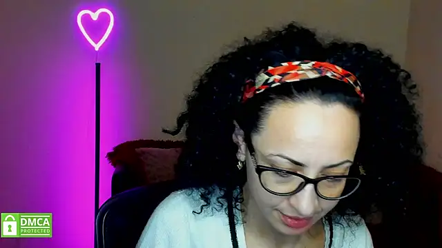 Arianasweety23 online show from 01-28-25, 09:29