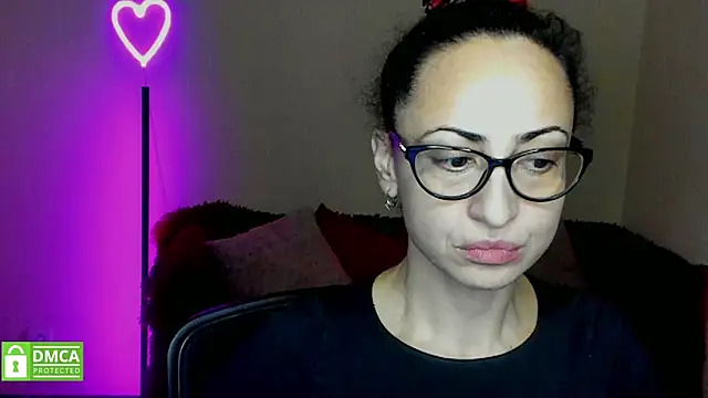 Arianasweety23 online show from 01-31-25, 09:37