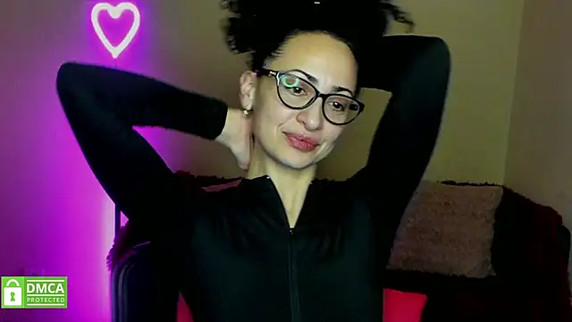 Arianasweety23 online show from 02-09-25, 03:43