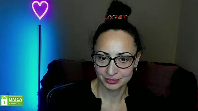 Arianasweety23 online show from 02-11-25, 06:44