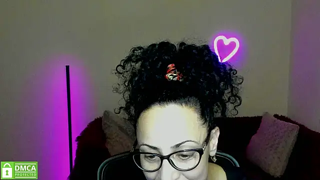 Arianasweety23 online show from 02-25-25, 06:42