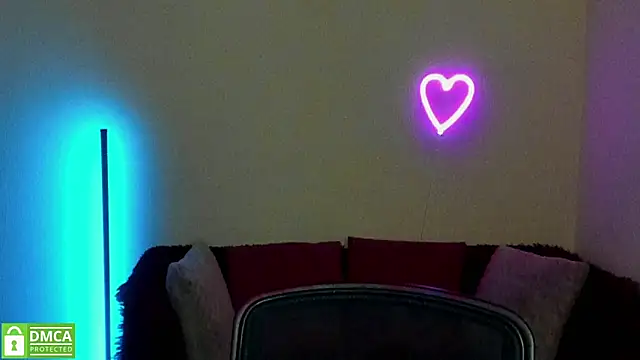 Arianasweety23 online show from 03-06-25, 06:26