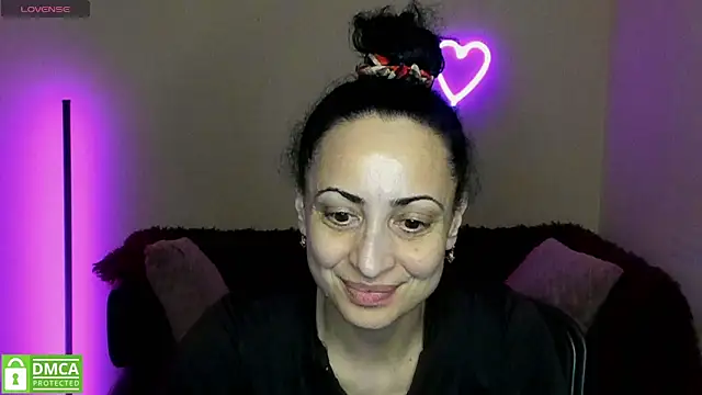 Arianasweety23 online show from 03-20-25, 09:35