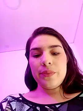 Snapshot of VictoriaMolina chatting on 11-12-25, 12:55 VictoriaMolina online show from 11-12-25, 12:55