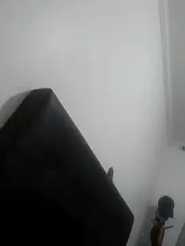 Snapshot of Branquela_do_rabao chatting on 02-04-25, 11:27 Branquela do rabao online show from 02-04-25, 11:27