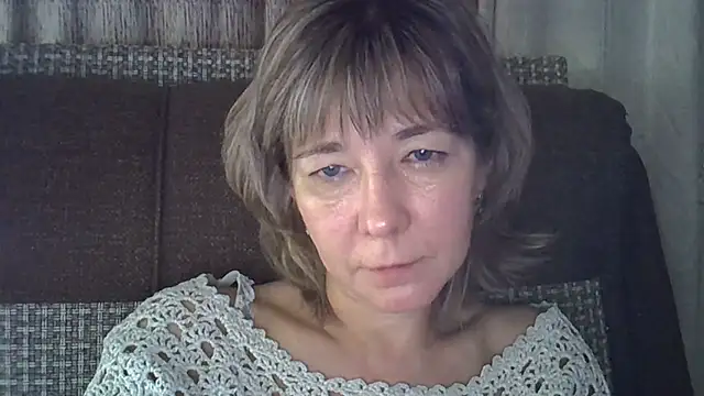 Snapshot of EllaJohnsonX chatting on 01-18-25, 03:38 EllaJohnsonX online show from 01-18-25, 03:38