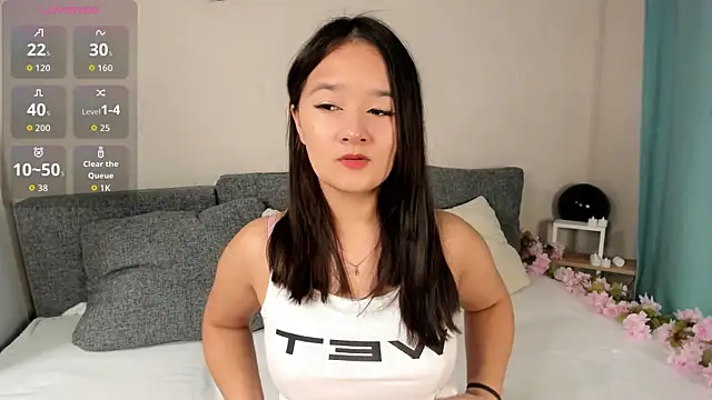 Maekko online show from 11-14-25, 09:13