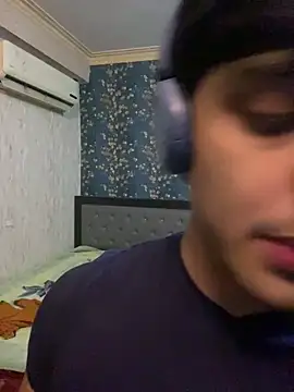 sunny49477 online show from 02-03-25, 12:36