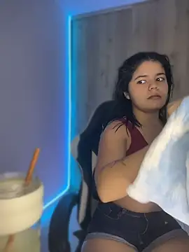 pretty angela1 online show from 04-19-26, 04:12