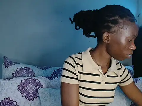 Snapshot of xxSexyTalia28 chatting on 01-13-26, 01:16 xxSexyTalia28 online show from 01-13-26, 01:16