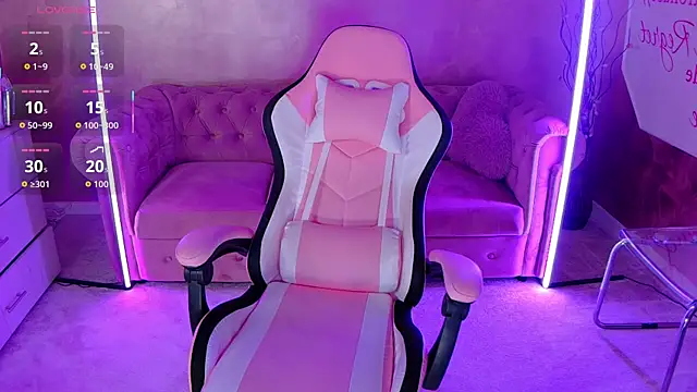 Snapshot of evanew_ chatting on 10-09-25, 05:11 evanew online show from 10-09-25, 05:11