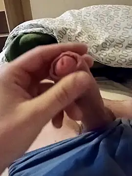 Snapshot of Daniel32hot chatting on 01-05-25, 10:21 Daniel32hot online show from 01-05-25, 10:21