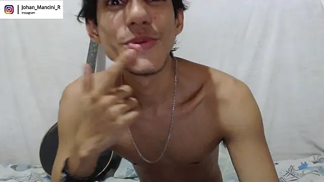 Snapshot of Johan_Mancini_R chatting on 02-02-26, 06:17 Johan Mancini R online show from 02-02-26, 06:17