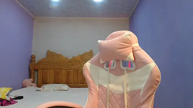 Coral0403 online show from 09-14-25, 05:45