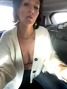 Snapshot of AlessasRoom chatting on 12-05-25, 08:05 AlessasRoom online show from 12-05-25, 08:05