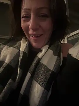 Snapshot of AlessasRoom chatting on 02-09-26, 08:40 AlessasRoom online show from 02-09-26, 08:40