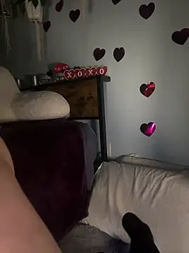 Snapshot of AlessasRoom chatting on 02-13-26, 07:59 AlessasRoom online show from 02-13-26, 07:59