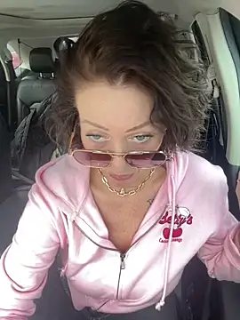 Snapshot of AlessasRoom chatting on 02-22-26, 06:28 AlessasRoom online show from 02-22-26, 06:28