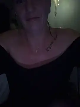 Snapshot of AlessasRoom chatting on 05-16-26, 06:21 AlessasRoom online show from 05-16-26, 06:21
