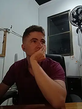 Snapshot of MrBelac chatting on 10-10-25, 08:24 MrBelac online show from 10-10-25, 08:24