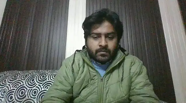 Snapshot of indihotguy chatting on 01-12-25, 05:22 indihotguy online show from 01-12-25, 05:22