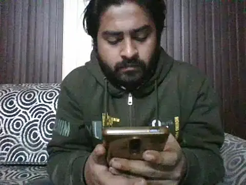 Snapshot of indihotguy chatting on 02-04-25, 10:00 indihotguy online show from 02-04-25, 10:00