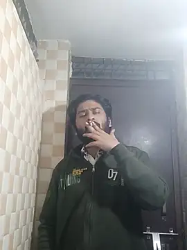 Snapshot of indihotguy chatting on 02-04-25, 08:49 indihotguy online show from 02-04-25, 08:49