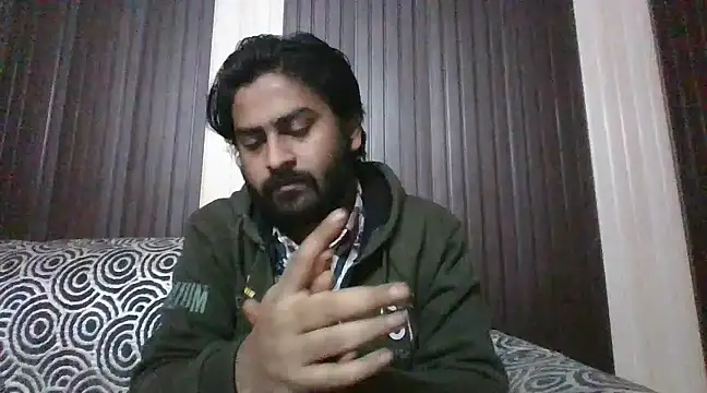 Snapshot of indihotguy chatting on 02-06-25, 02:04 indihotguy online show from 02-06-25, 02:04