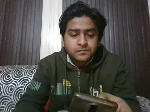 Snapshot of indihotguy chatting on 02-09-25, 01:46 indihotguy online show from 02-09-25, 01:46