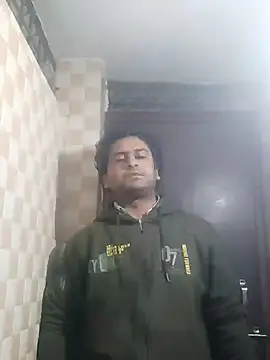 Snapshot of indihotguy chatting on 02-10-25, 08:10 indihotguy online show from 02-10-25, 08:10