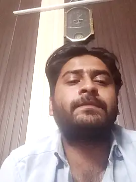 Snapshot of indihotguy chatting on 03-09-25, 06:32 indihotguy online show from 03-09-25, 06:32