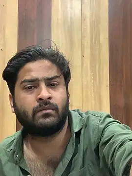 Snapshot of indihotguy chatting on 03-16-25, 08:54 indihotguy online show from 03-16-25, 08:54