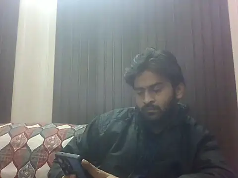 indihotguy online show from 12-02-25, 10:31