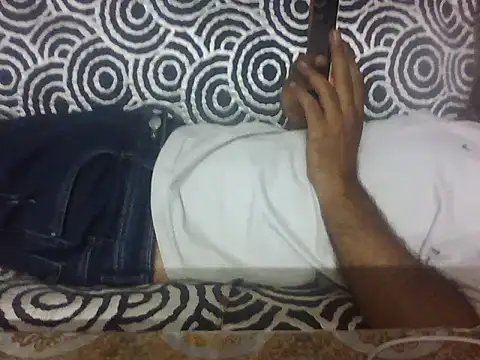 Snapshot of indihotguy chatting on 06-23-26, 10:13 indihotguy online show from 06-23-26, 10:13