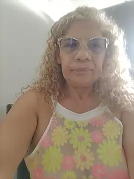 Snapshot of indiraa-channell chatting on 12-27-24, 02:33 indiraa-channell online show from 12-27-24, 02:33